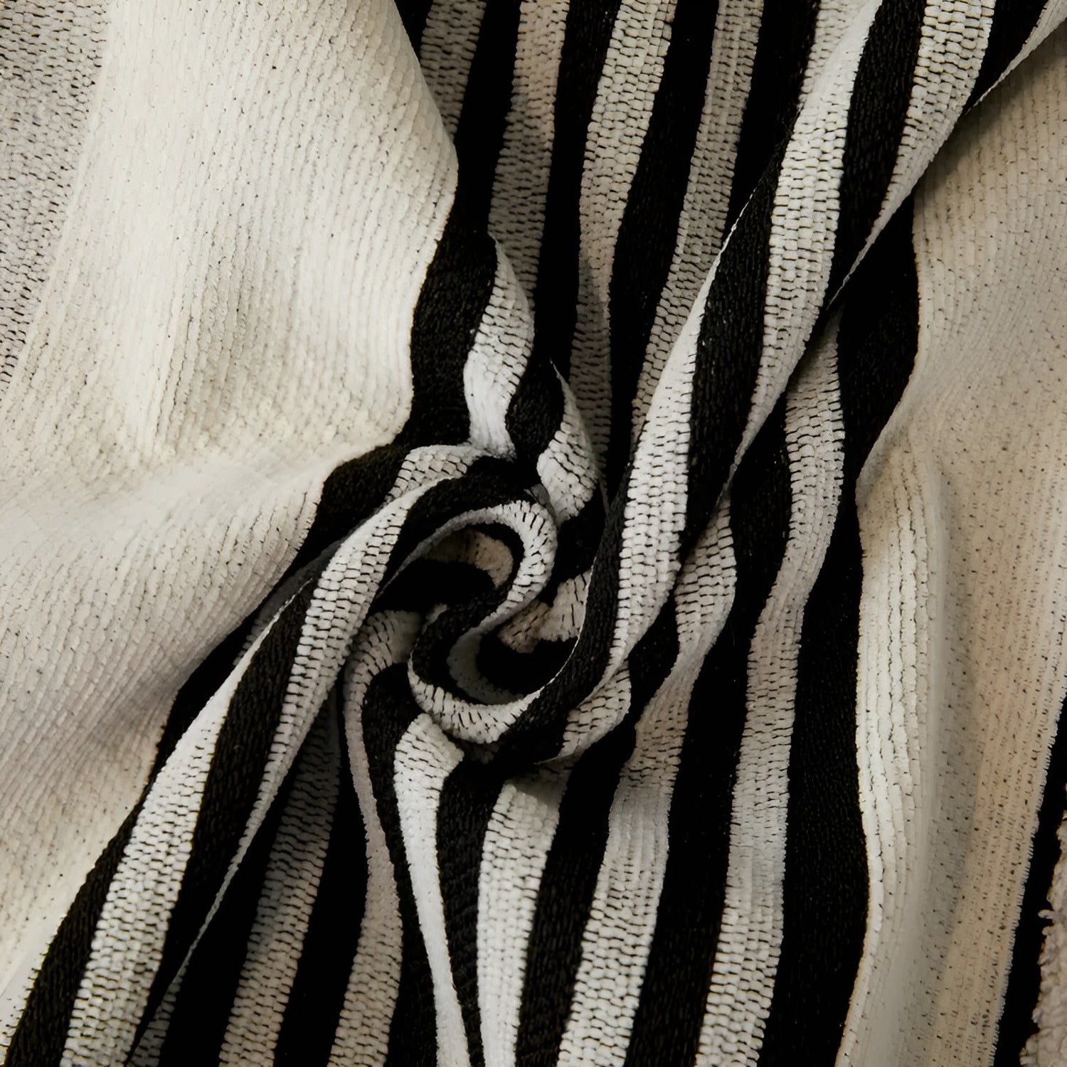 Lioraé Sofakover™ | Where Protection Meets Design